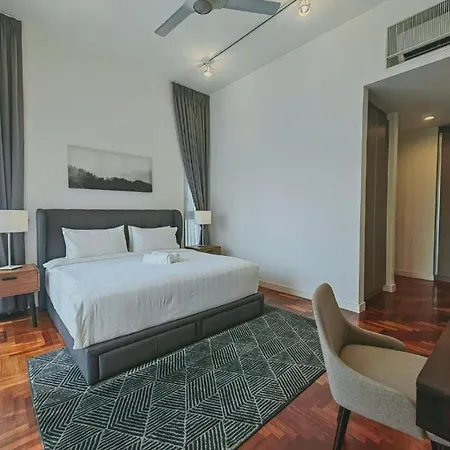 Luxury Suites At The Mews Klcc Kuala Lumpur Exterior photo