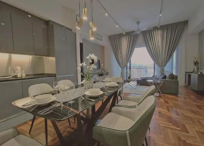Luxury Suites At The Mews Klcc