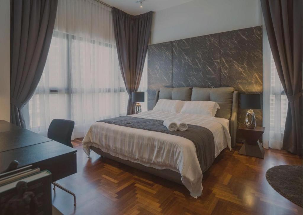 Luxury At The Mews Klcc * Kuala Lumpur