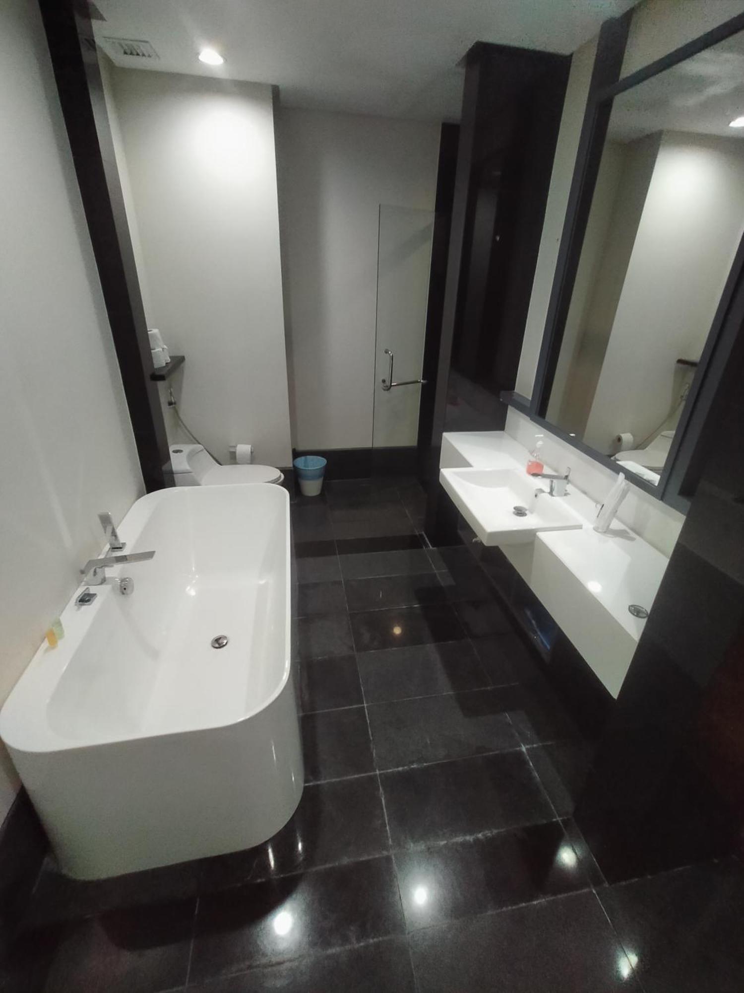 Luxury At The Mews Klcc