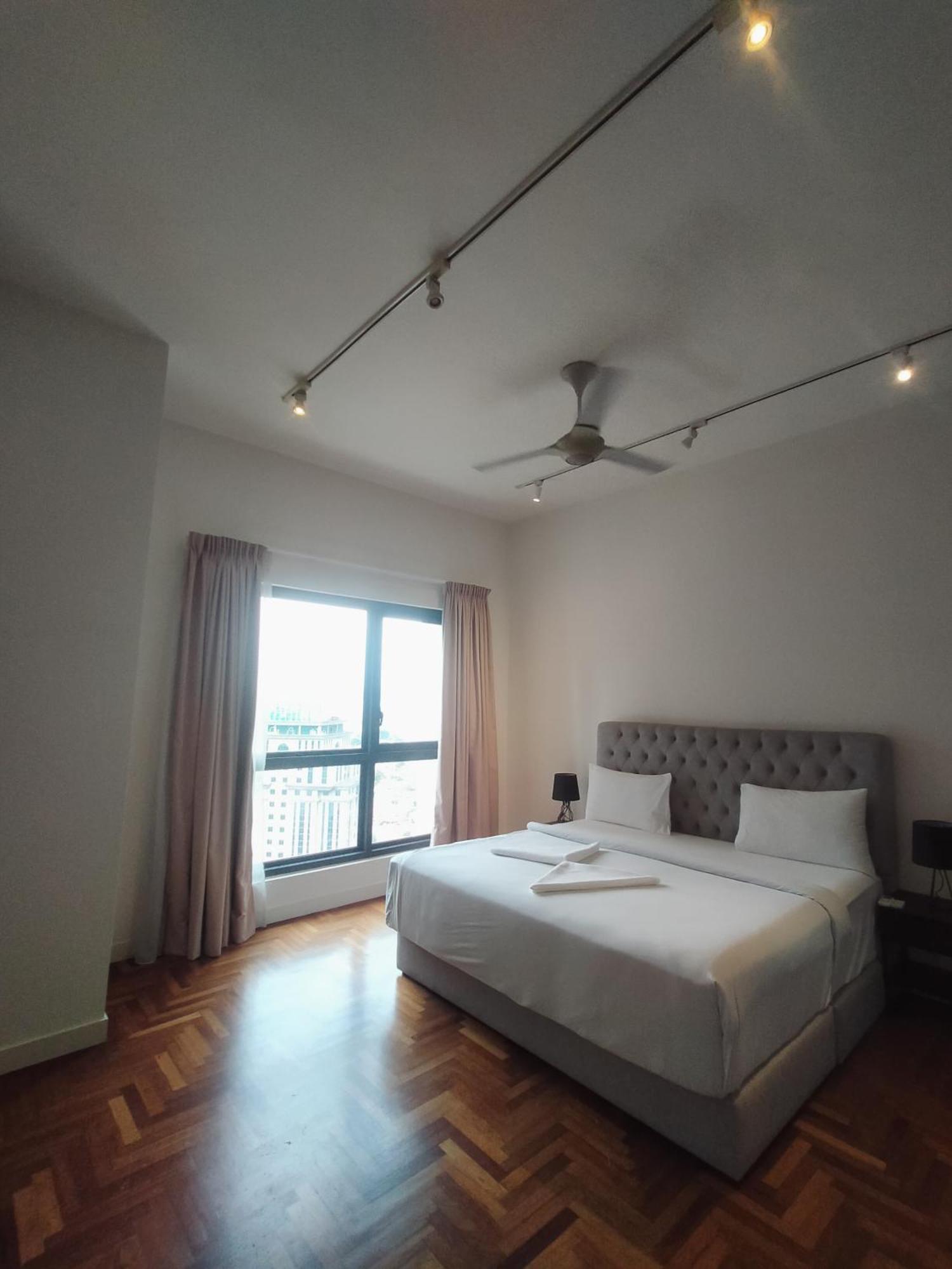 Luxury At The Mews Klcc Pangsapuri